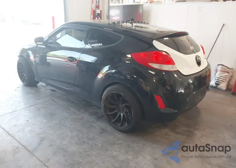 2017 Hyundai Veloster Value Edition from USA, damaged, VIN KMHTC6AD7HU318559